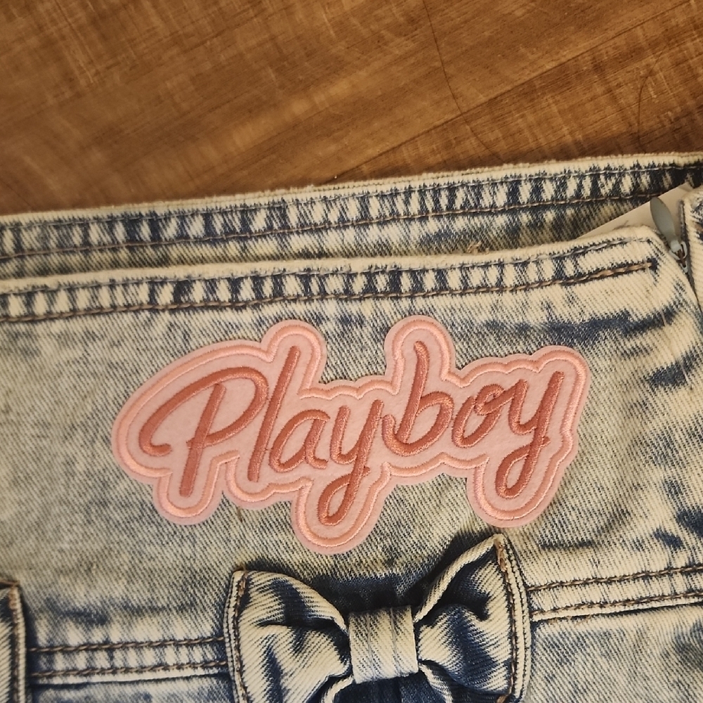 Playboy Y2K Denim Mini Skirt Bow Detail Logo Patch NWT Size 9 - Picture 2 of 8